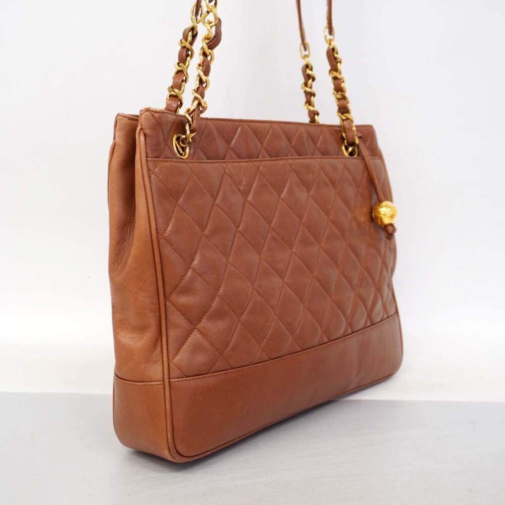 CHANEL Brown Lambskin Leather Tote Bag - Picture 2 of 12